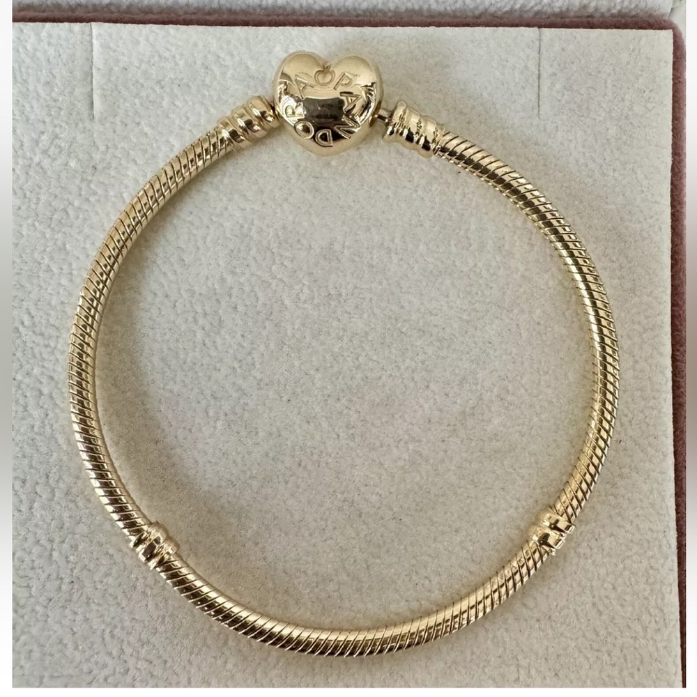NEW❗️Authentic Pandora 14K Gold Moments Heart Clasp Snake Chain Bracelet 7.5”